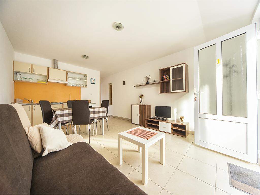 Apartments Katoro Relax Umag Ngoại thất bức ảnh
